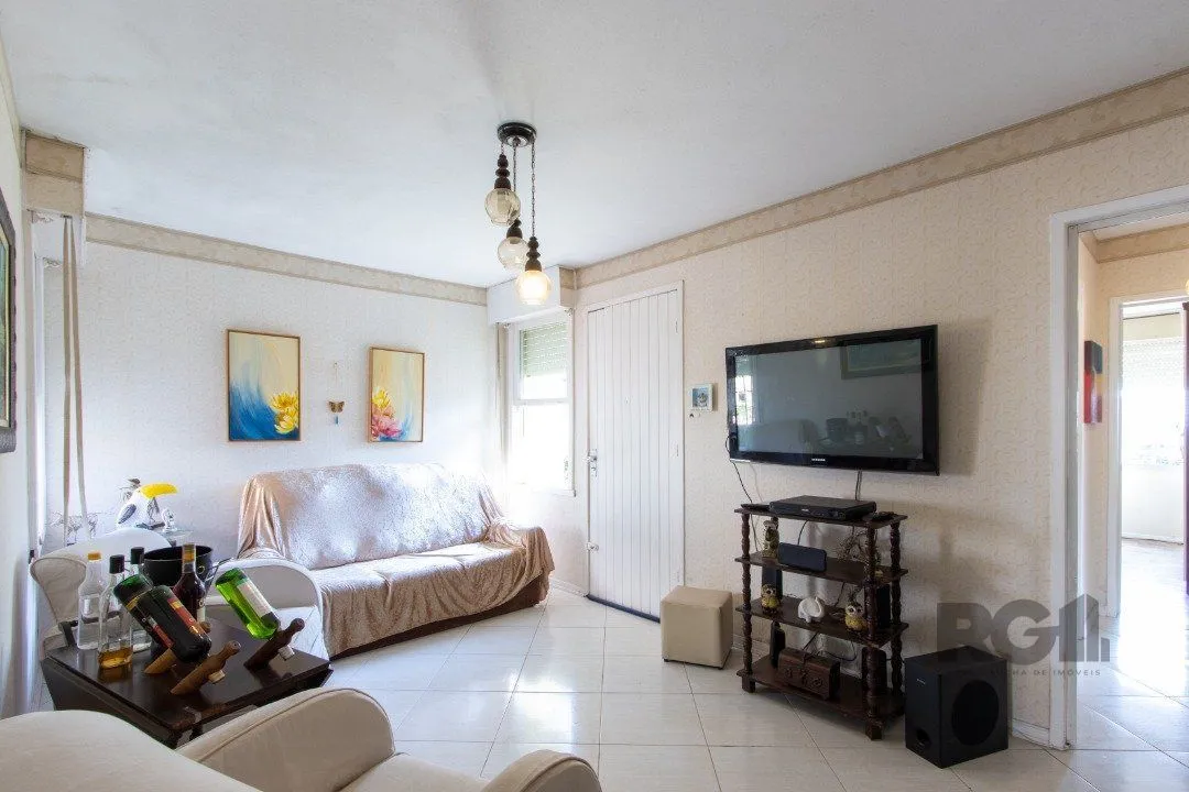 Imagem Casa em condomínio aberto, 3 quartos, edicula com 1 quarto - Bairro Santa Tereza