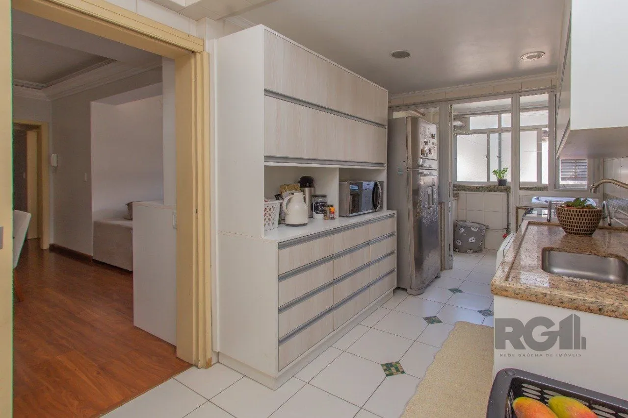 Imagem Apartamento Amplo e Bem Localizado - 3 Dormitórios, Suíte e Vaga Escriturada