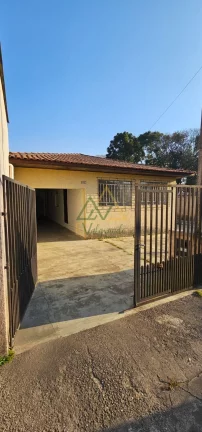 Imagem Casa à venda no Bairro Santa Cândida Curitiba PR
