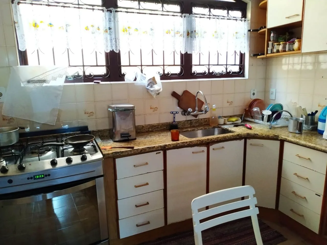Imagem Casa à venda 3 Quartos, 1 Suite, 2 Vagas, 305M², Vila Bourghese, Pindamonhangaba - SP