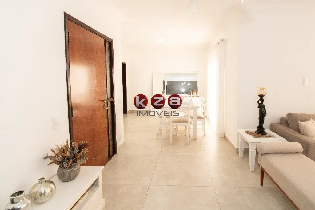 Imagem Imperdível! Apartamento de alto padrão a venda, com 3 suítes no centro de Vinhedo-SP, com 186m² e 2 vagas de garagem. Venha conferir!