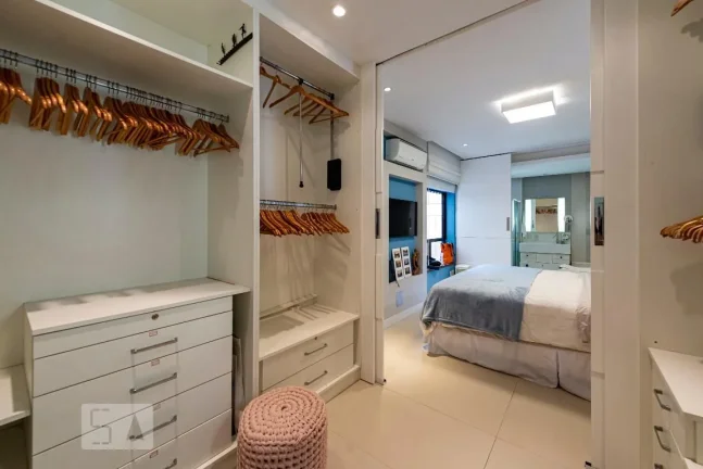 Imagem Apartamento à Venda - Leblon, 3 Quartos, 198 m2