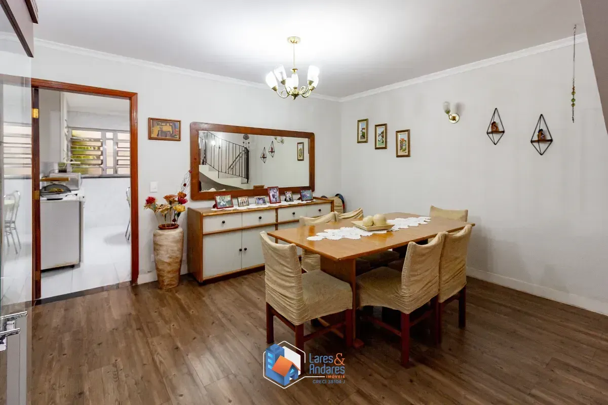 Imagem Casa para venda em Chácara Inglesa com 3 quartos, 187m²