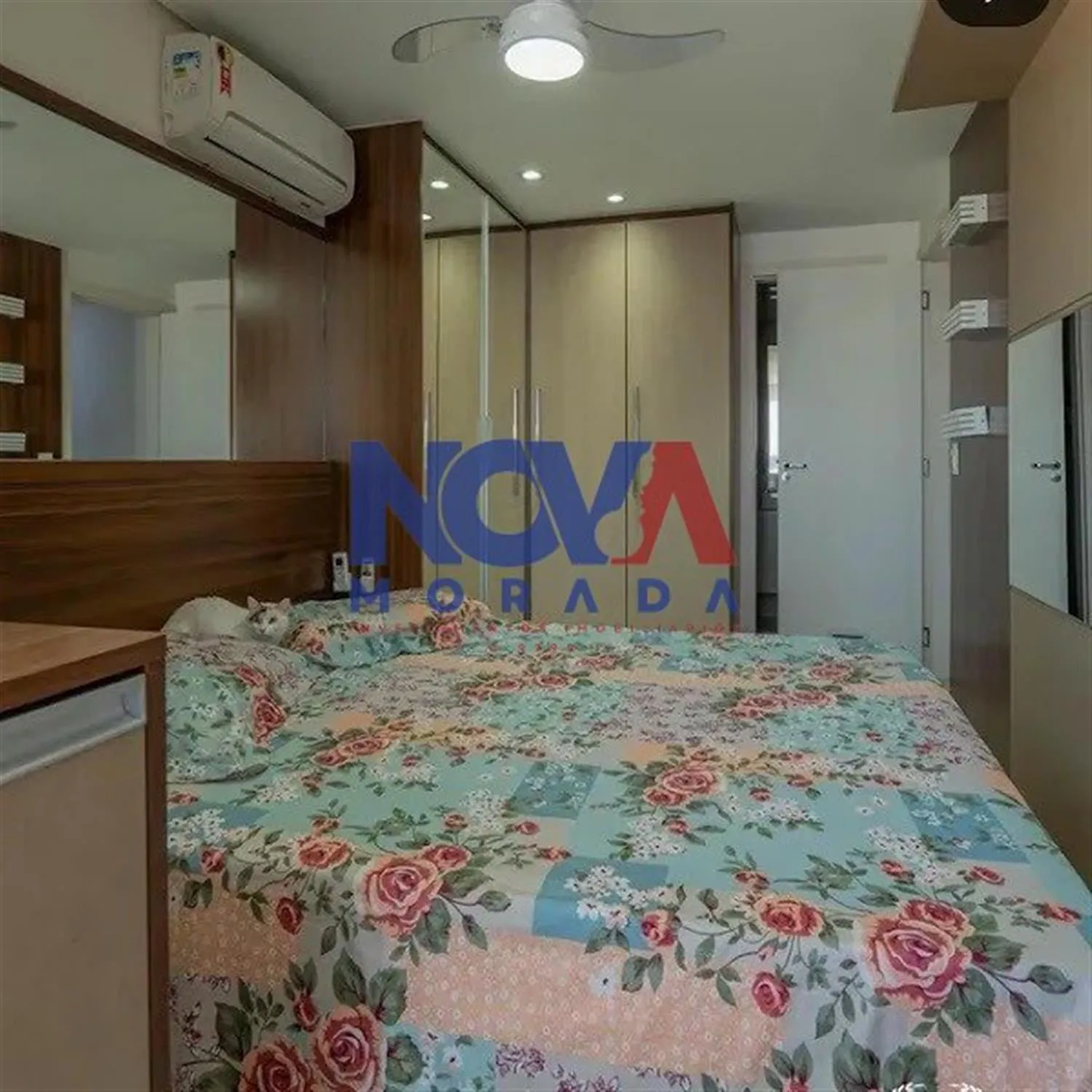 Imagem Cobertura com 2 quartos à venda em Vila Velha