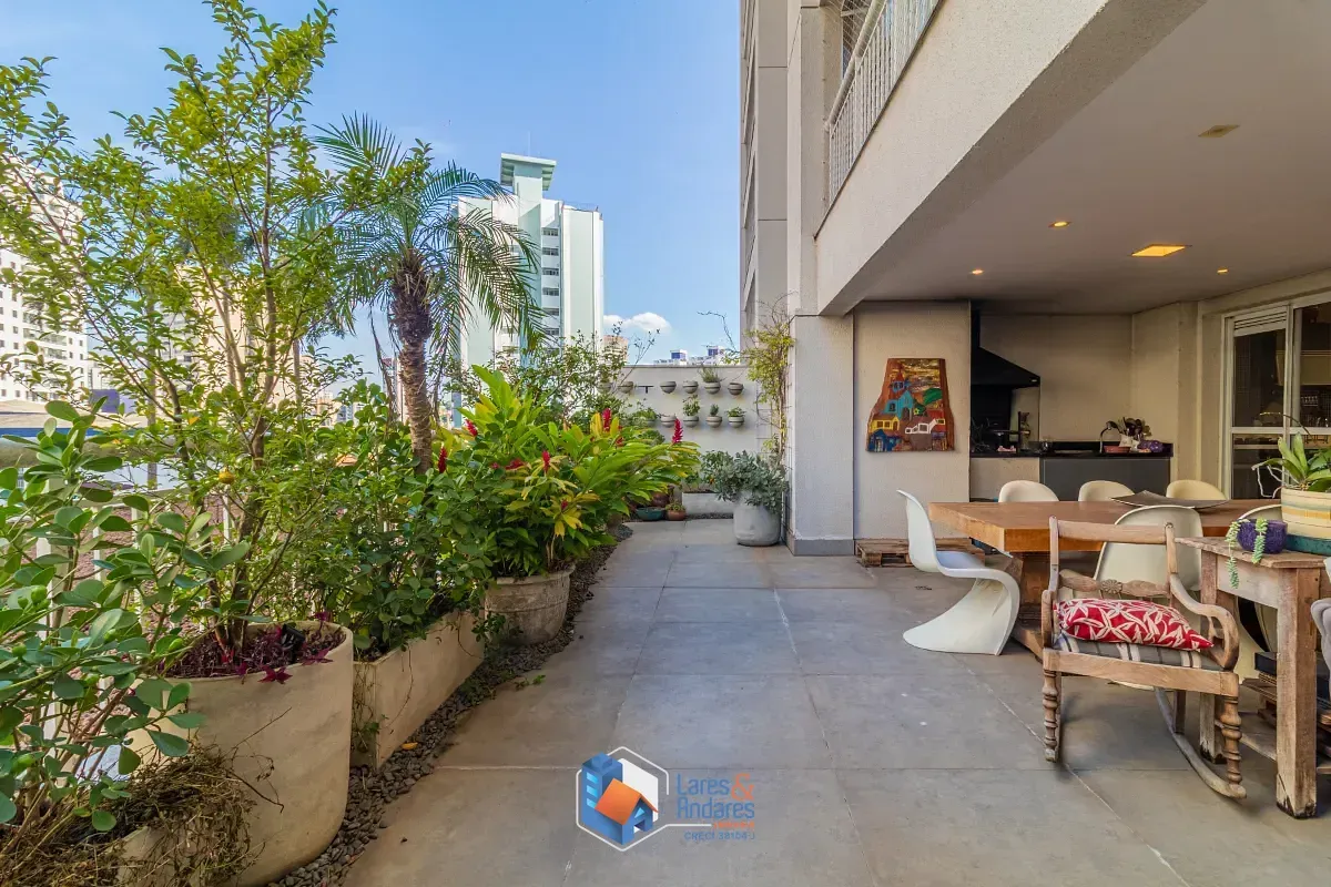 Imagem Apartamento garden para venda em Vila Alexandria com 3 quartos, sendo 3 suítes, 220m²