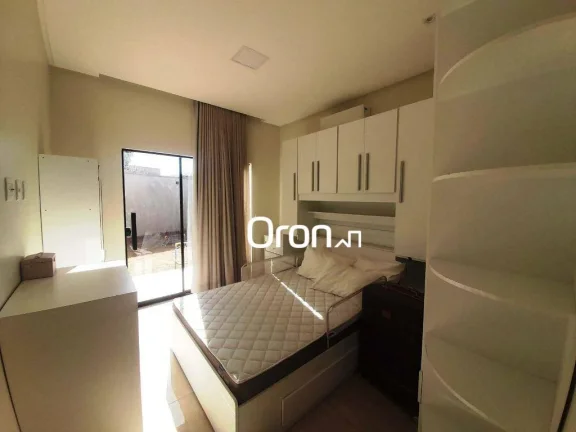 Imagem Casa com 3 dormitórios à venda, 172 m² por R$ 1.150.000,00 - Santa Genoveva - Goiânia/GO
