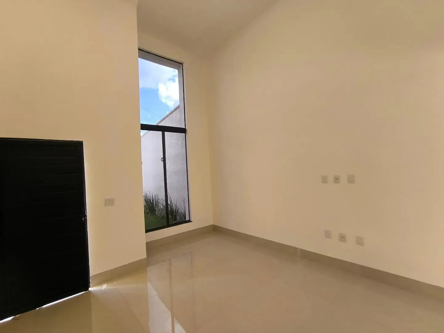 Imagem Casa 2/4 Com Suite Alto Padrao No Campos Dourado