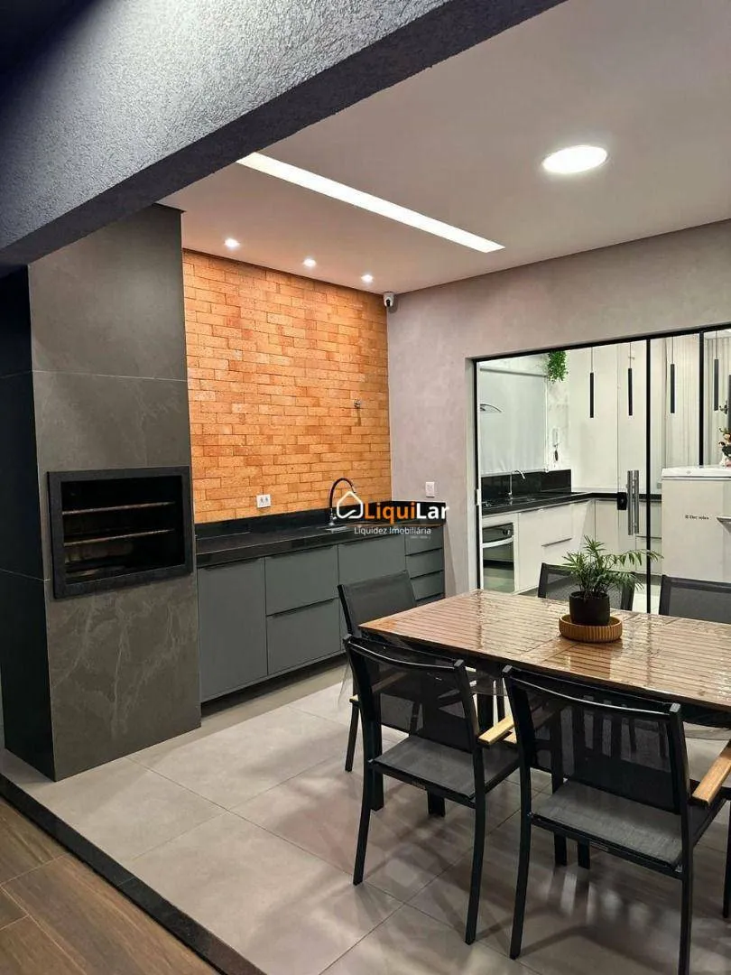 Imagem Casa Térrea à Venda com Piscina, Suíte com Closet e Área Gourmet Completa