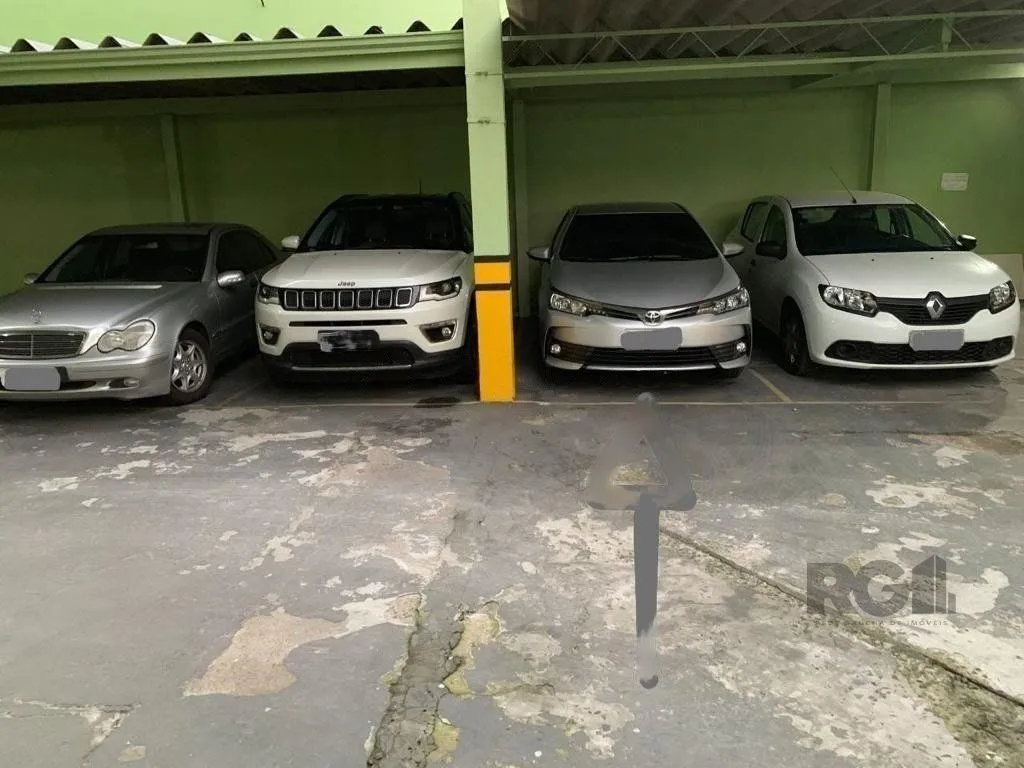 Imagem Apartamento 40m² - 1 dormitório, 1 vaga no bairro Menino Deus