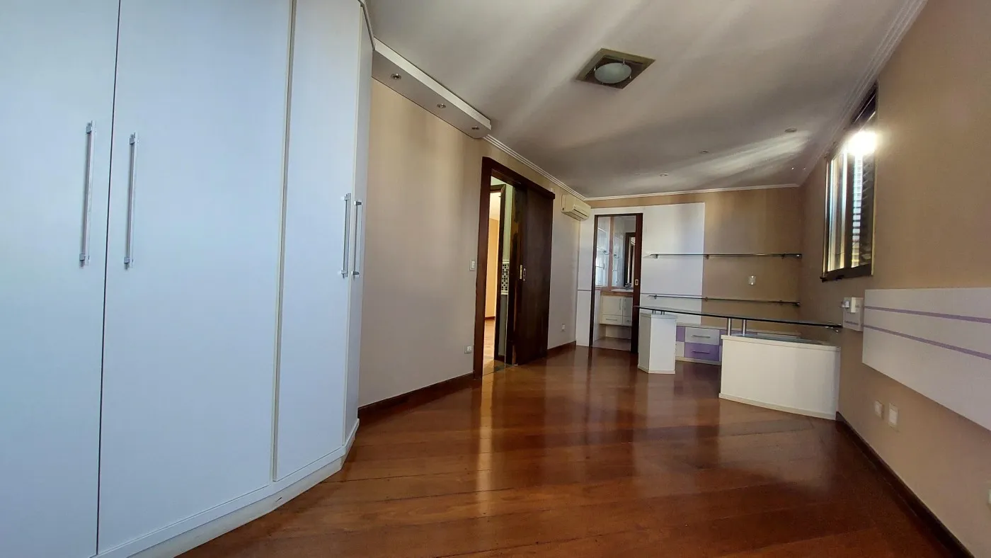 Imagem Cobertura no Juvevê.4 dormitórios. Triplex. 360 m2. Linda!