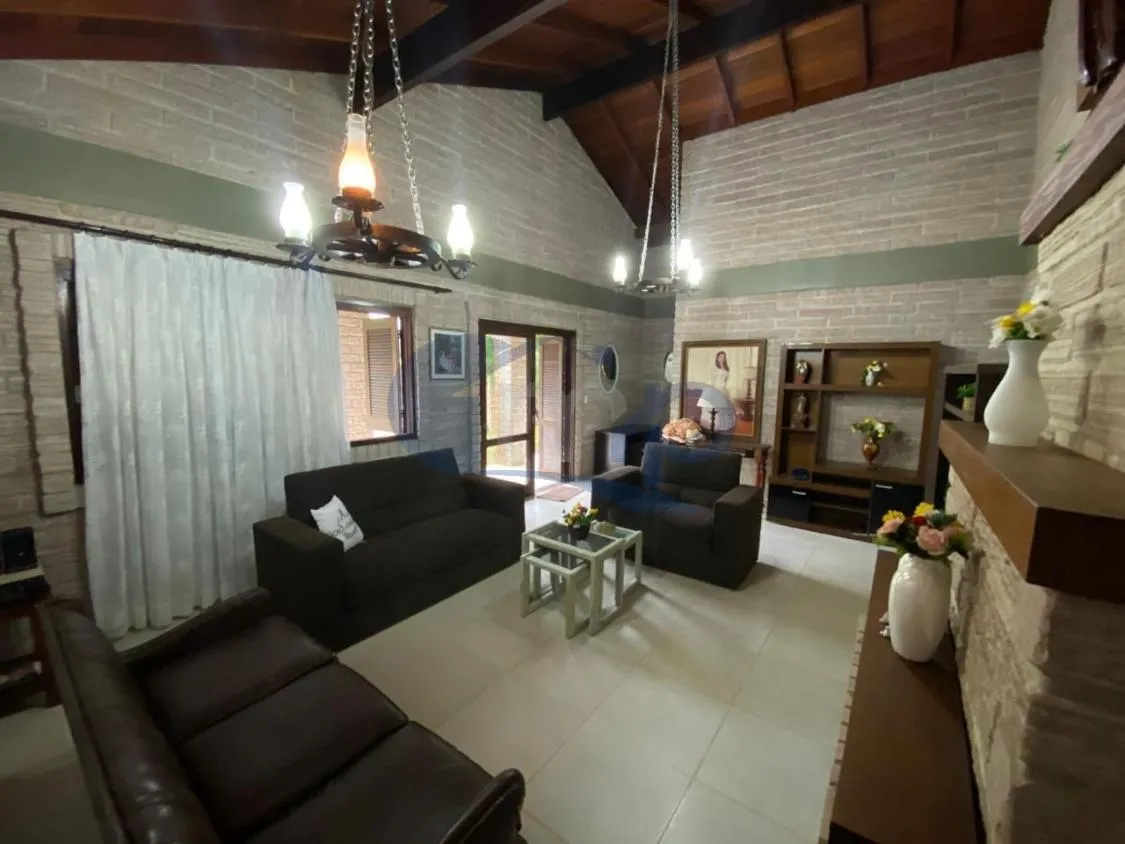 Imagem Casa a venda com 4 suites na Paraiso em Torres/RS