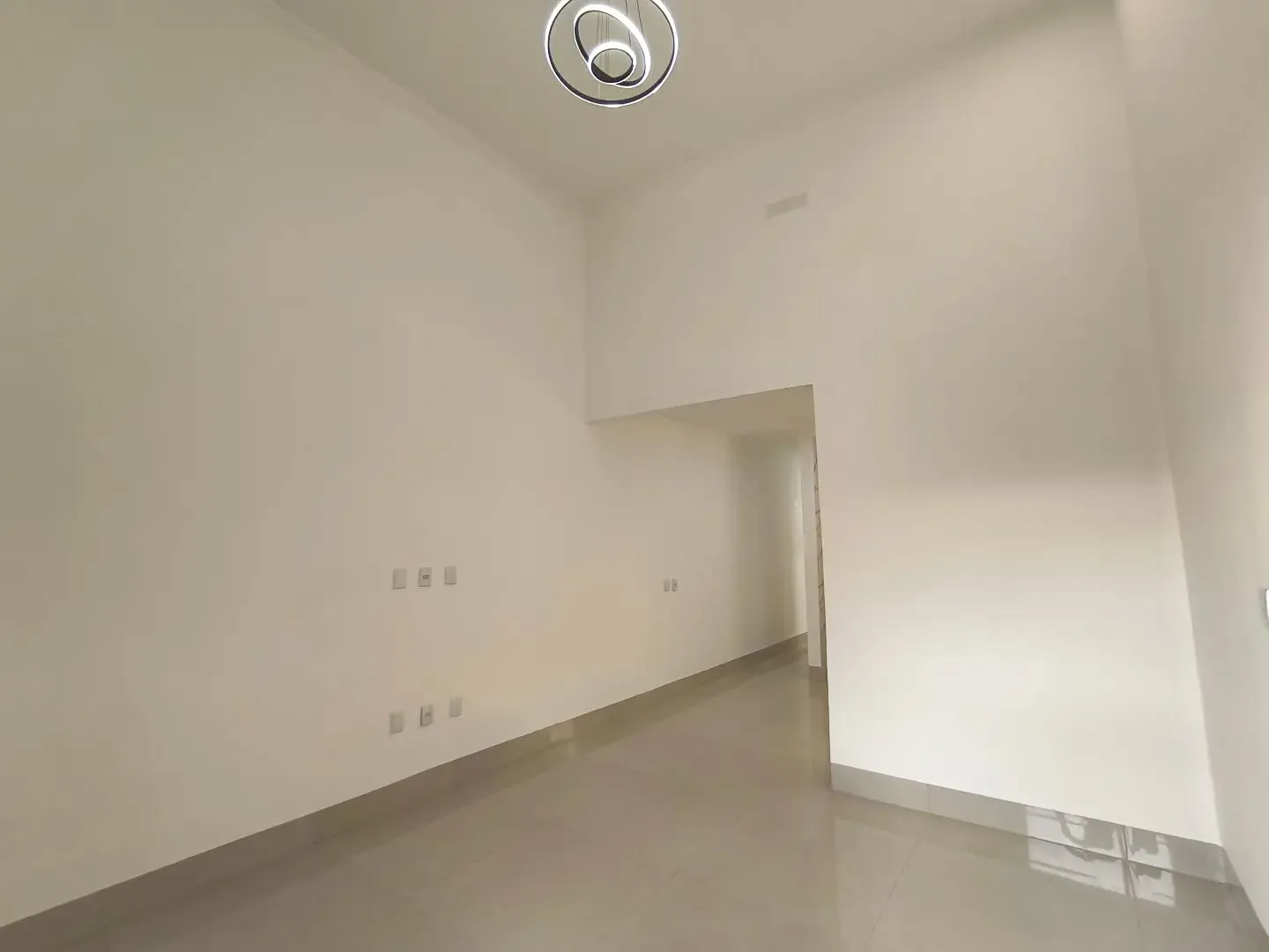 Imagem Casa 2/4 Com Suite Alto Padrao No Campos Dourado