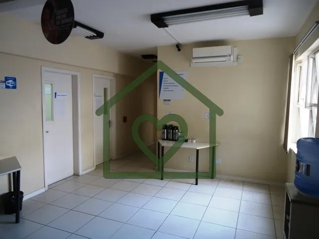 Imagem Prédio Comercial com 4 andares inteiros, mais a cobertura com área de lazer. Preço e disponibilid...