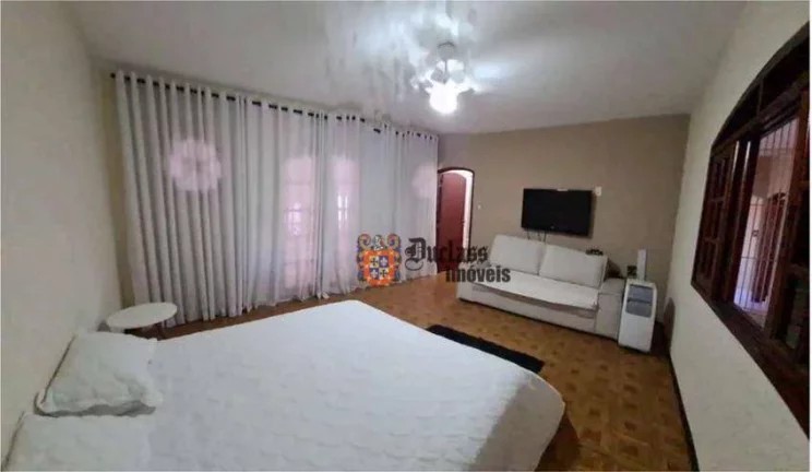 Imagem Sobrado 285m², com 2 quartos e muito mais - Tulipas