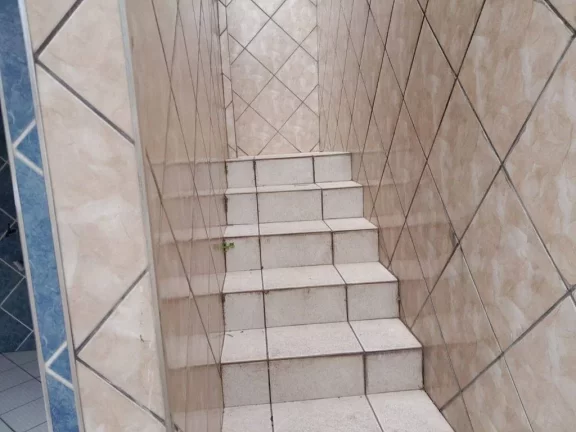 Imagem Casa com 2 dormitórios à venda, 170 m² por R$ 350.000,00 - Jardim Quietude - Praia Grande/SP