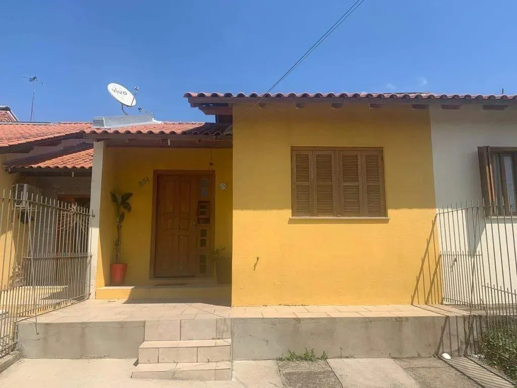 Imagem Casa com 2 dormitórios, 1 Suíte, 2 Vagas, Tarumã - Viamão/RS