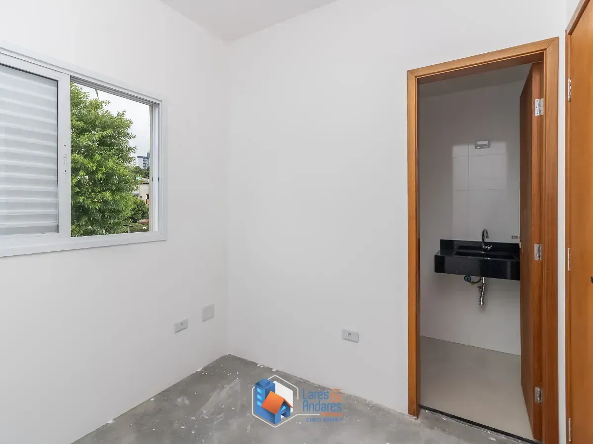 Imagem Sobrado para venda em Freguesia do Ó com 3 quartos, sendo 3 suítes, 181m²