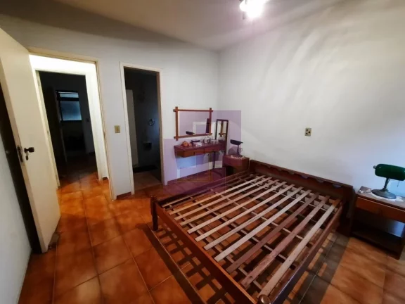 Imagem Enseada,uma quadra da Praia!!!!!!!!