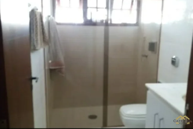 Imagem Sobrado com 03 dormitórios sendo 01 suíte à Venda na cidade de Itatiba/SP