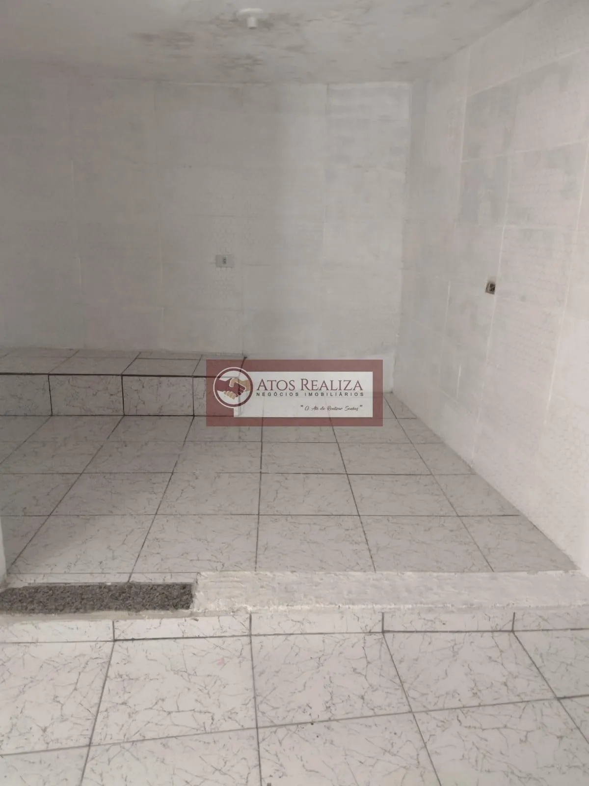 Imagem Se você estava procurando uma oportunidade no Jardim Varginha, pare de procurar. Vendo casa com 2 Dormitórios, sala, Cozinha, Área de serviço, quintal e vaga de garagem. Valor de oportunidades imperdível, R$ 270.000 com entrada facilitada, Confira!.