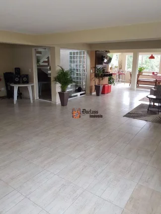 Imagem Sobrado com 2 dormitórios à venda, 340 m² por R$ 1.200.000,00 - Estancia da Serra - Mairiporã/SP