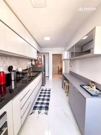Imagem Apartamento com 3 dormitórios à venda, 120 m² por R$ 1.380.000,00 - Praia de Itaparica - Vila Velha/ES