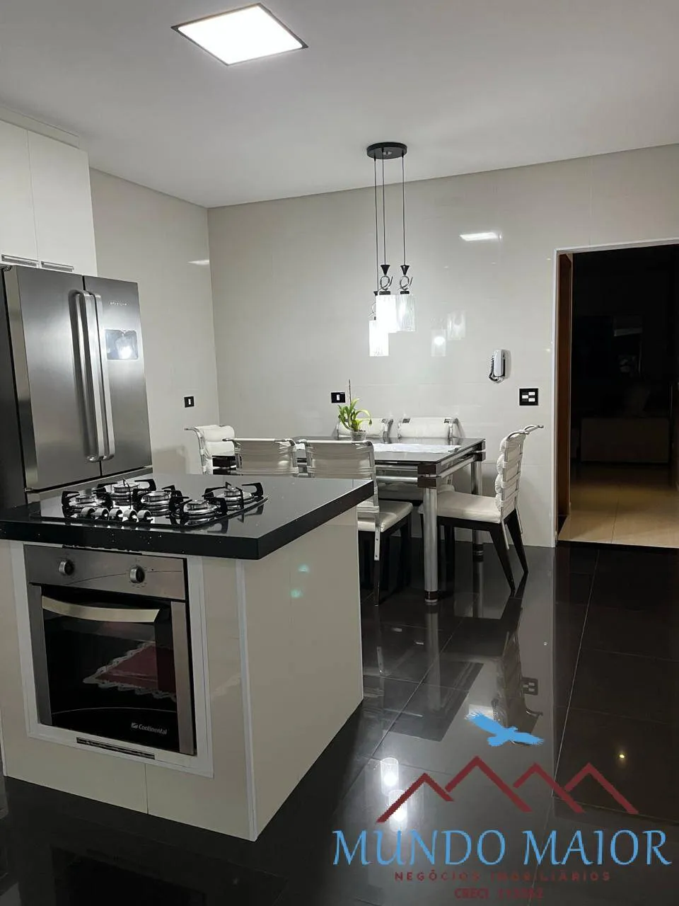 Imagem Excelente sobrado 3 dorms1 suíte- sotão e telhado, área externa e 2 vagas!!