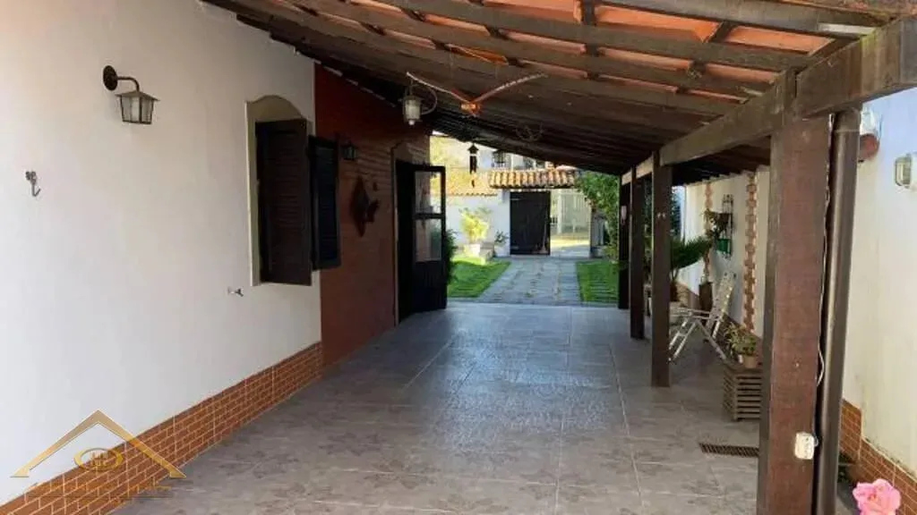 Imagem Casa para Venda em Cabo Frio / RJ no bairro Porto do Carro