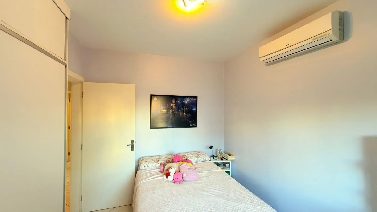 Imagem Apartamento à venda no Passo D'areia com 84,28m² ,3 quartos, 1 suíte, 1 vaga