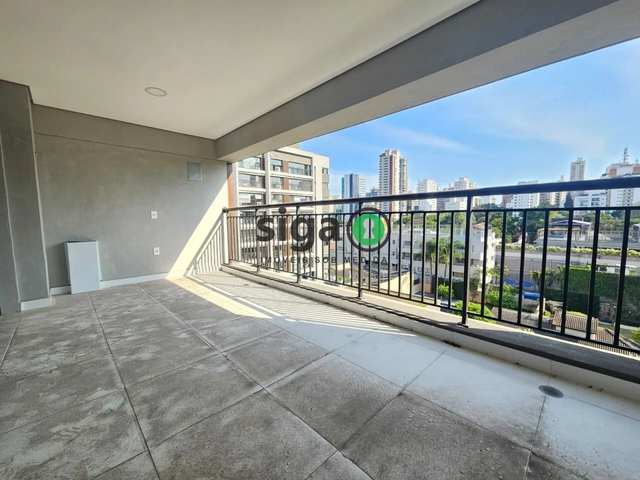 Imagem Apartamento à venda no Campo Belo, 130m², 3 suítes, varanda gourmet, 2 vagas