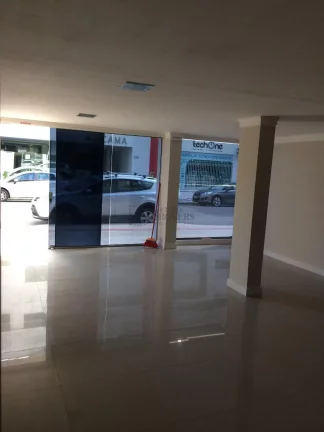 Imagem Sala comercial térrea no centro com garagem.