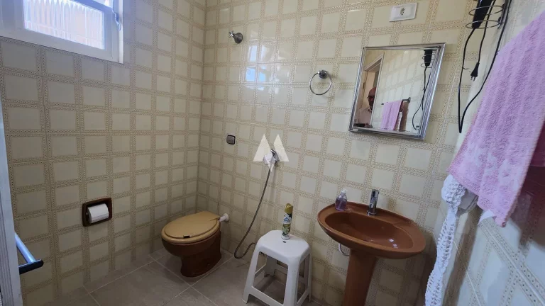 Imagem Casa térrea em Itanhaem, 3 dormitórios, piscina, churrasqueira, vaga pra 5 carros