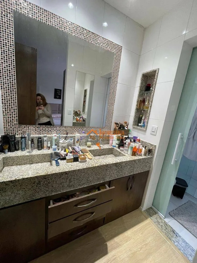 Imagem Sobrado com 3 dormitórios à venda, 164 m² por R$ 750.000,00 - Jardim Rubi - Mogi das Cruzes/SP