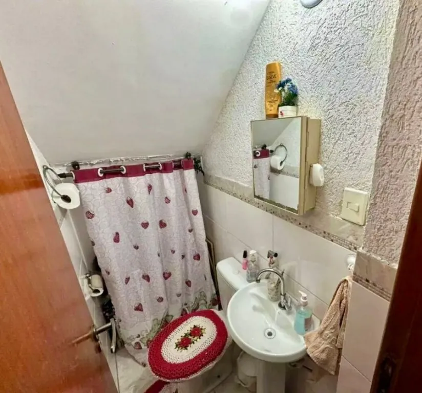 Imagem CASA COM 65,74 m² - SAMAMBAIA - PRAIA GRANDE SP