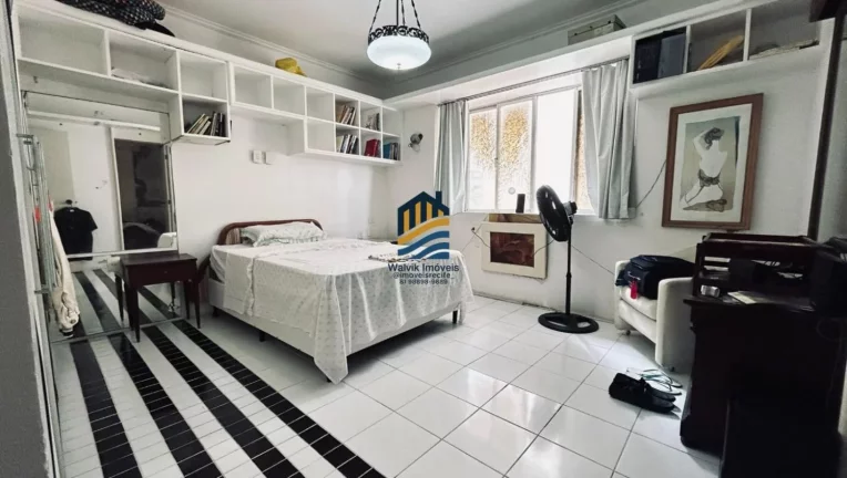 Imagem Vendo Apartamento com 370m na Beira Mar de Boa Viagem!