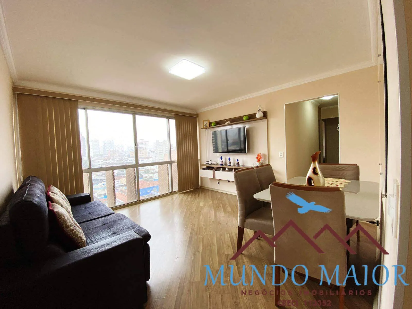 Imagem "90m² dos Sonhos: 3 Dorms + Piscina-Centro- por Preço de Oportunidade!"