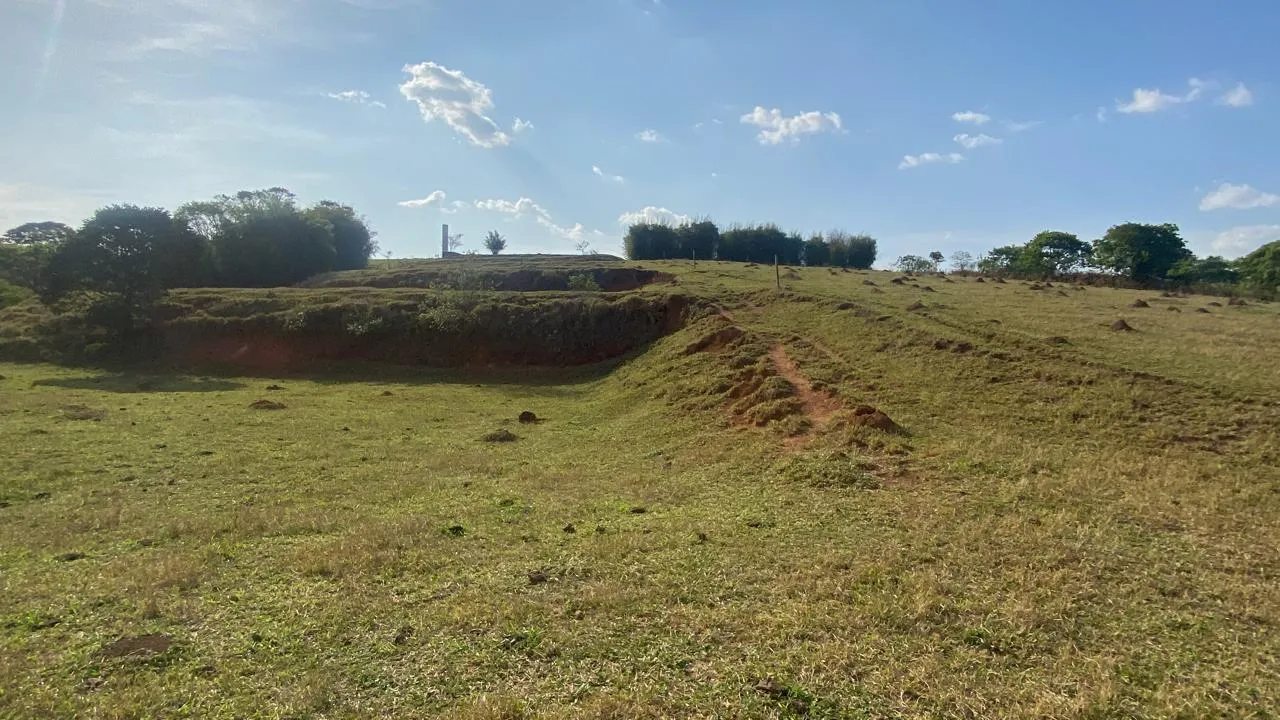 Imagem Terreno Pé na Água ? Exclusividade, Natureza e Conforto!