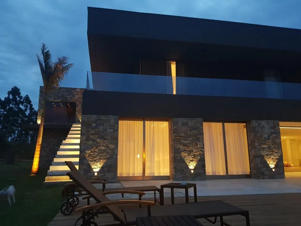 Imagem Casa de 1.900,00m² localizada no Condomínio Fazenda Boa Vista.
