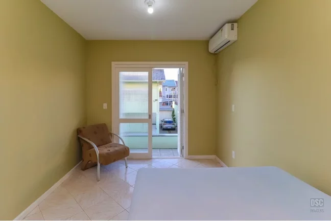 Imagem Casa para venda no bairro Tristeza em Porto Alegre