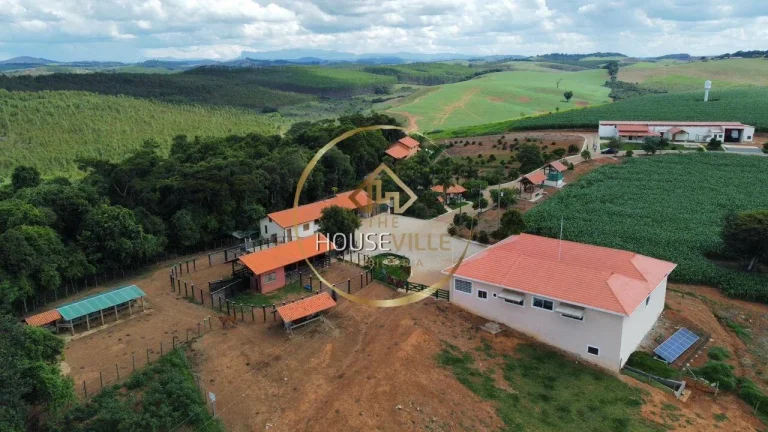 Imagem Fazenda, 3 Casas, 171 hectares, criação Gado Nelore e Lavoura, Sul de MG.