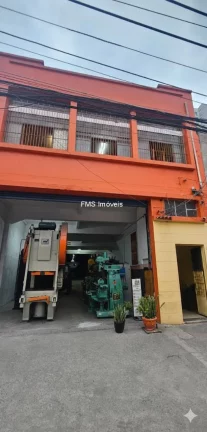 Imagem Galpão com 1370m2 no Brás.