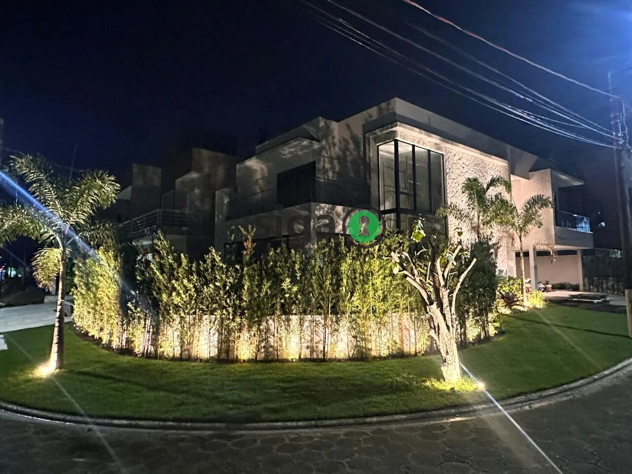 Imagem Casa Nova de Alto Padrão à Venda em Peruíbe