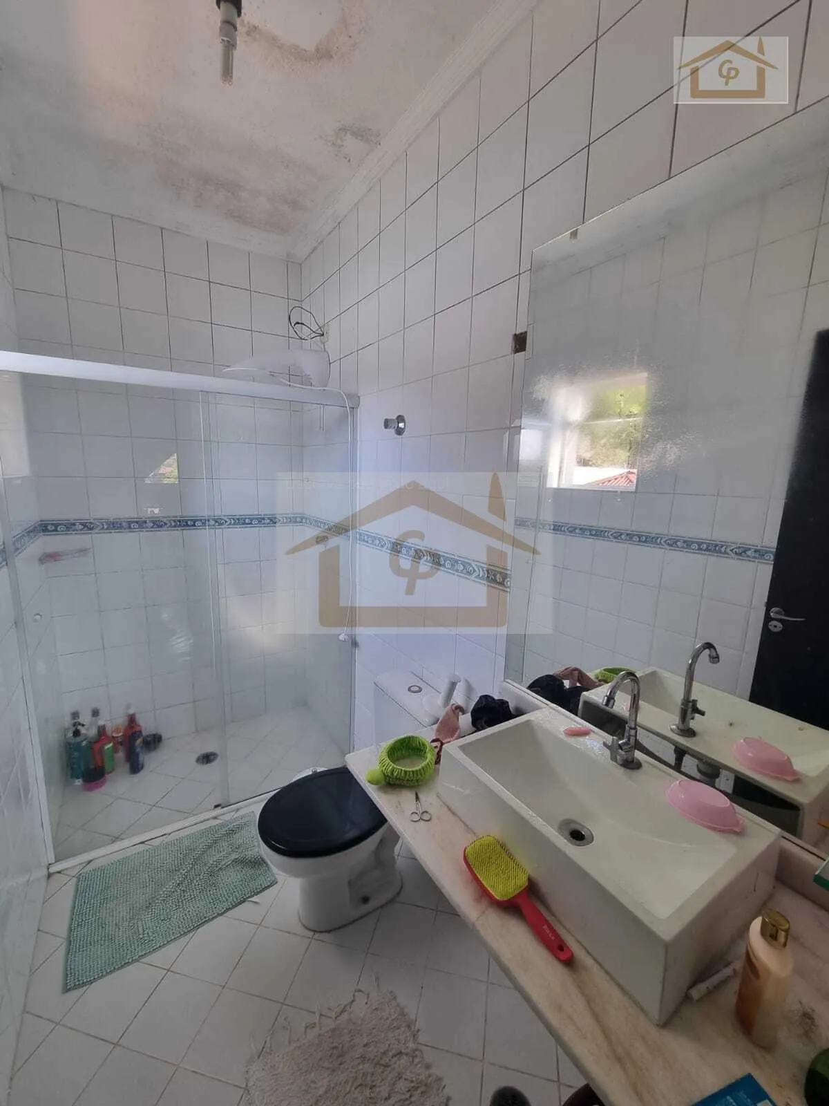 Imagem Casa com 4 dormitórios e piscina em terreno de 940 metros