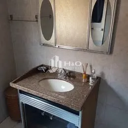 Imagem Sobrado à Venda Próximo ao Shopping Aricanduva - 4 Dormitórios com Suíte, Quintal e Churrasqueira