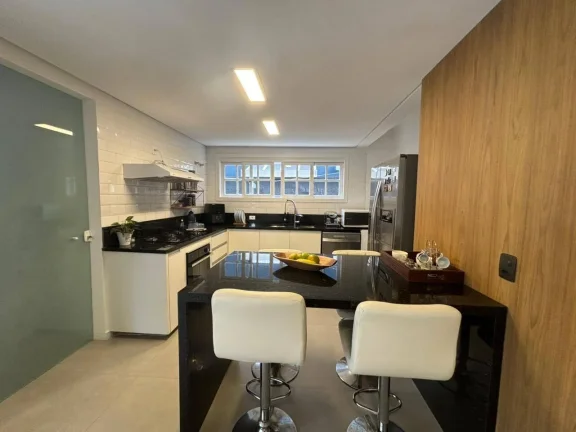 Imagem Casa com 4 dormitórios à venda, 300 m² por R$ 1.690.000,00 - GRANJA VIANA - JARDIM DAS FLORES - Cotia/SP