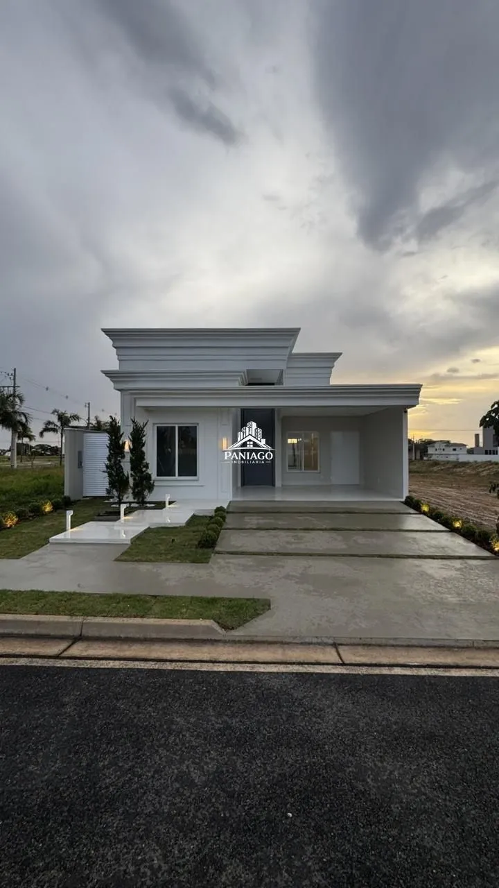 Imagem Casa Térrea Neoclássica de Alto Padrão à venda no Florais Chapada