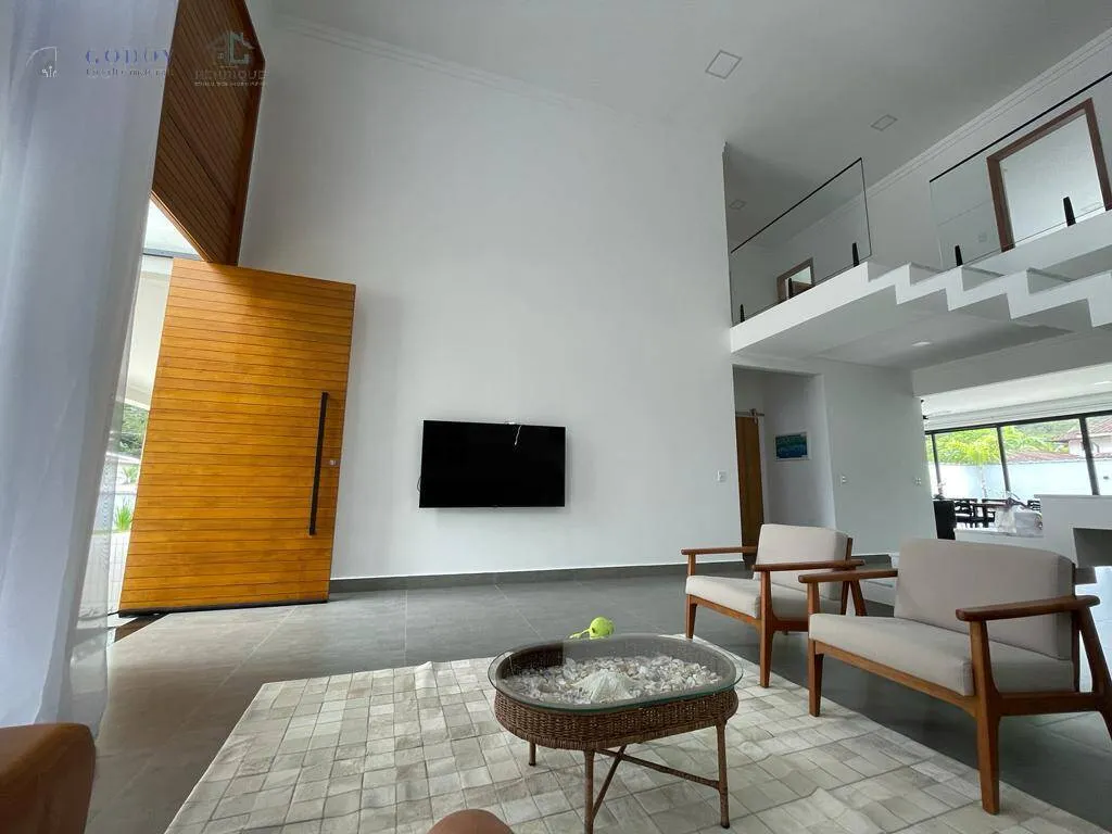 Imagem Casa moderna e sofisticada em condomínio fechado - 4 suítes | Área gourmet