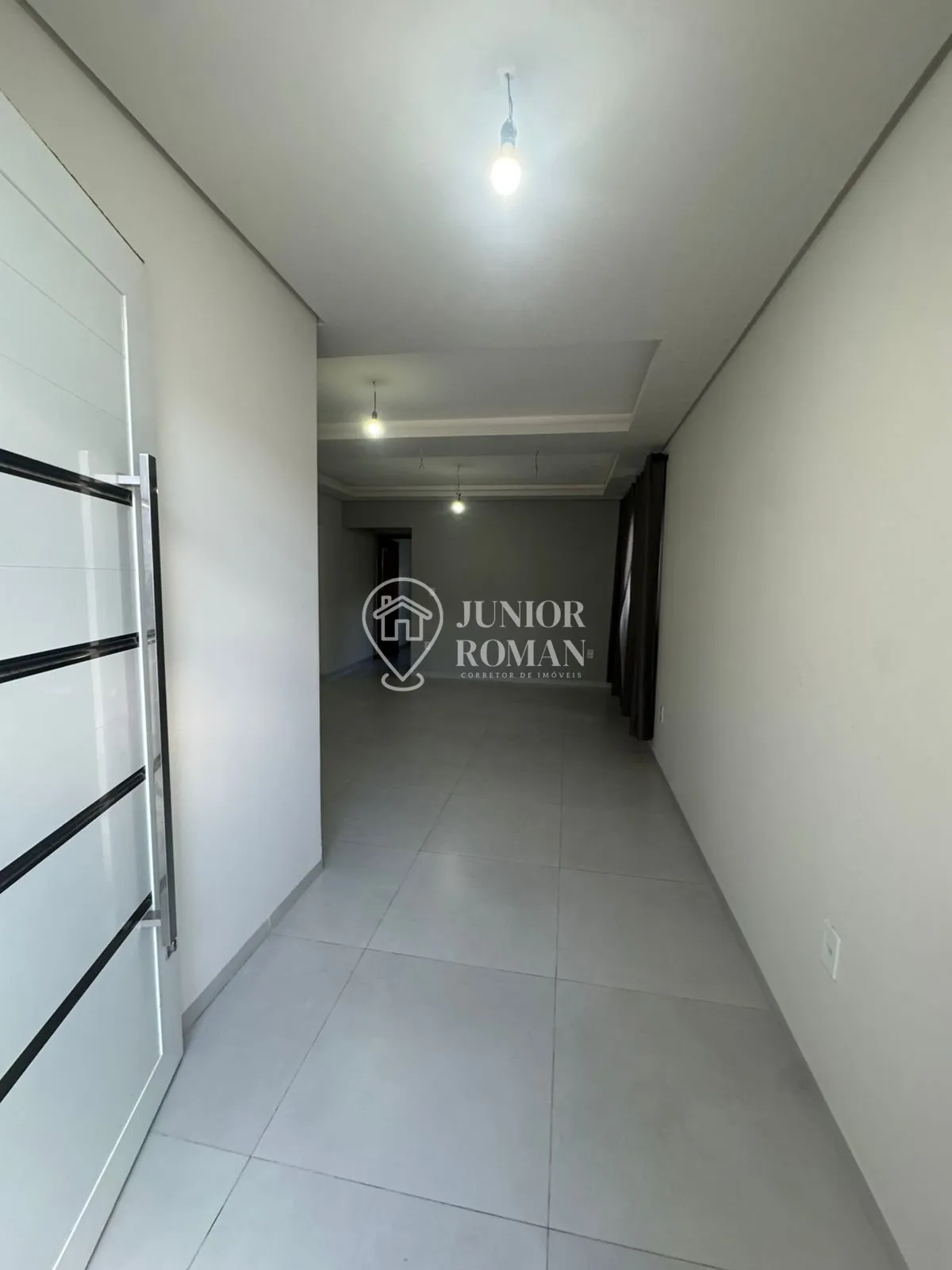 Imagem LINDO SOBRADO ALTO PADRAO 252M² - OPORTUNIDADE NO JD VITORIA - BARREIRAS/BA