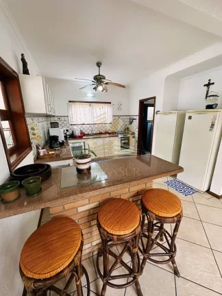 Imagem CASA PARA LOCAÇÃO NA PRAIA