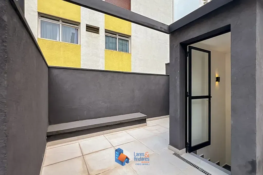 Imagem Casa em Condomínio à venda 2 Quartos 2 Suites 2 Vagas 181M² Higienópolis São Paulo - SP